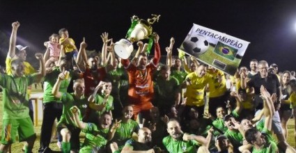Três jogos marcaram as finais do 37º Campeonato Municipal de Futebol de Campo Amador